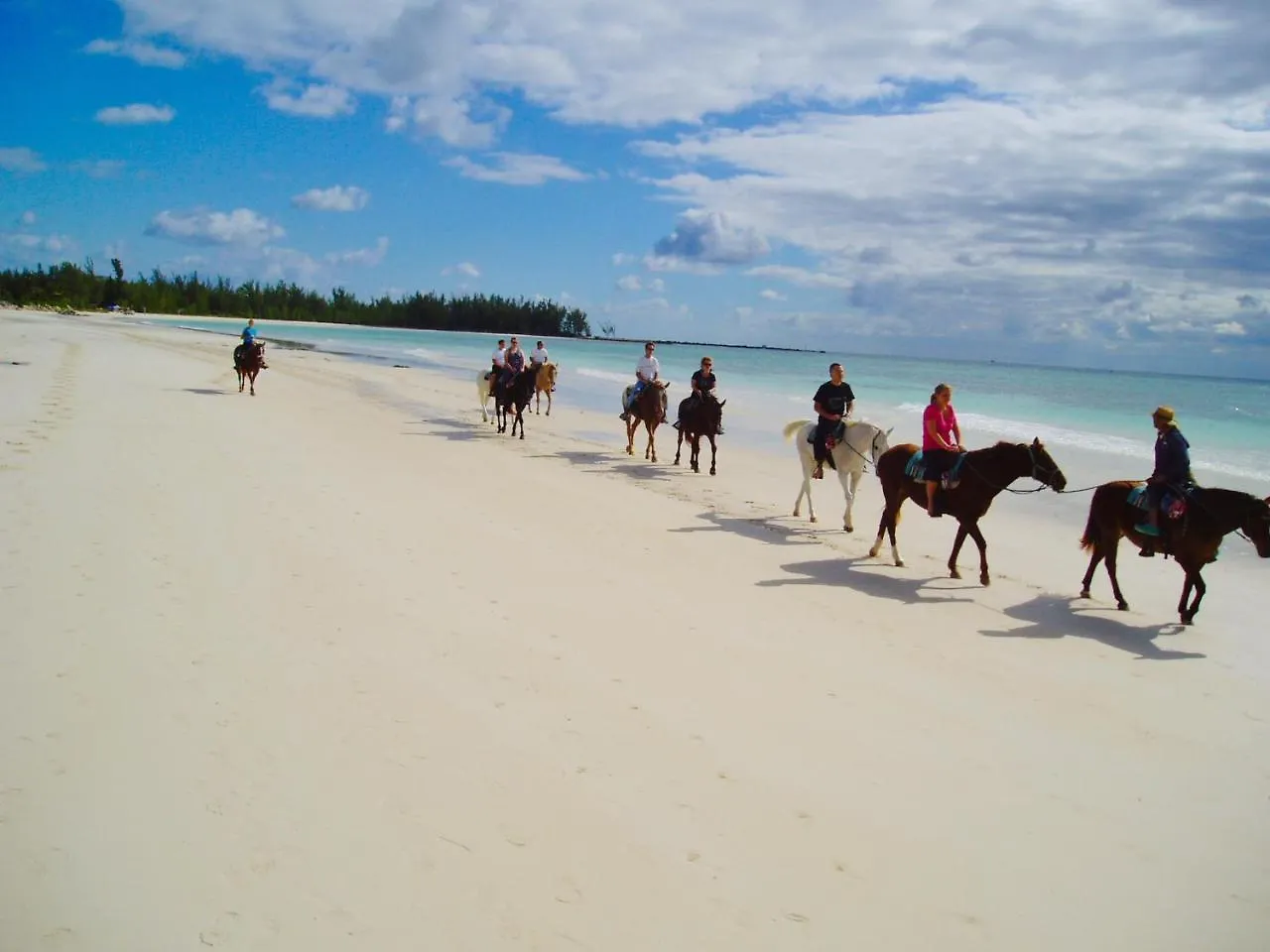Coral Beach Freeport Paradise location