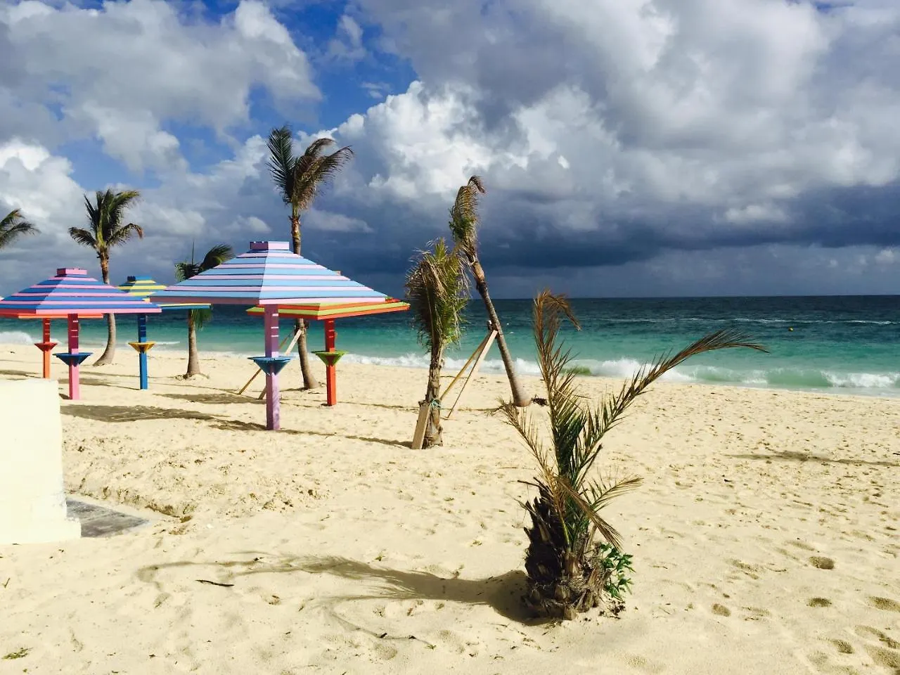 ホテルCoral Beach Freeport Paradise バハマ